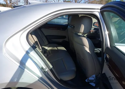 2015 Cadillac Ats Luxury z USA, uszkodzony, nr VIN 1G6AH5RX4F0106263